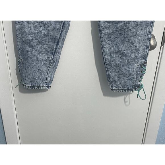 VTG 90s Acid Wash Lace Up Ankle Jeans Size 9/10 High Rise Tapered Leg Grunge - Picture 4 of 8